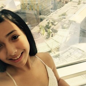 Meet your Posher, Allyson