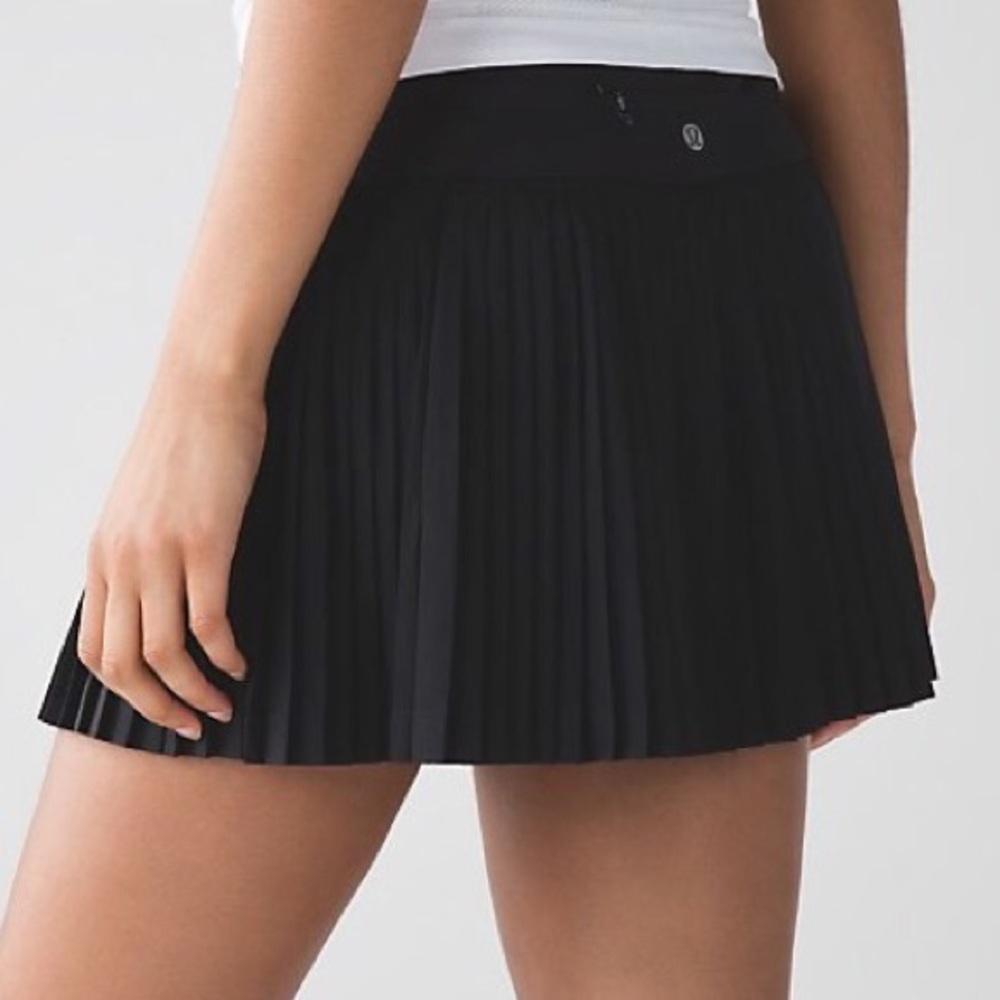 Lululemon Pleat to Street Skirt II