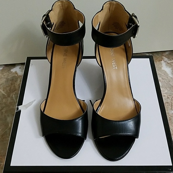 nine west floyd wedge sandal