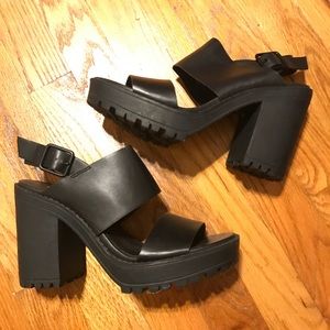 H&M black heel sandals