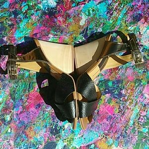 🎄flash sale🎅Dolce vita wedge sz 8