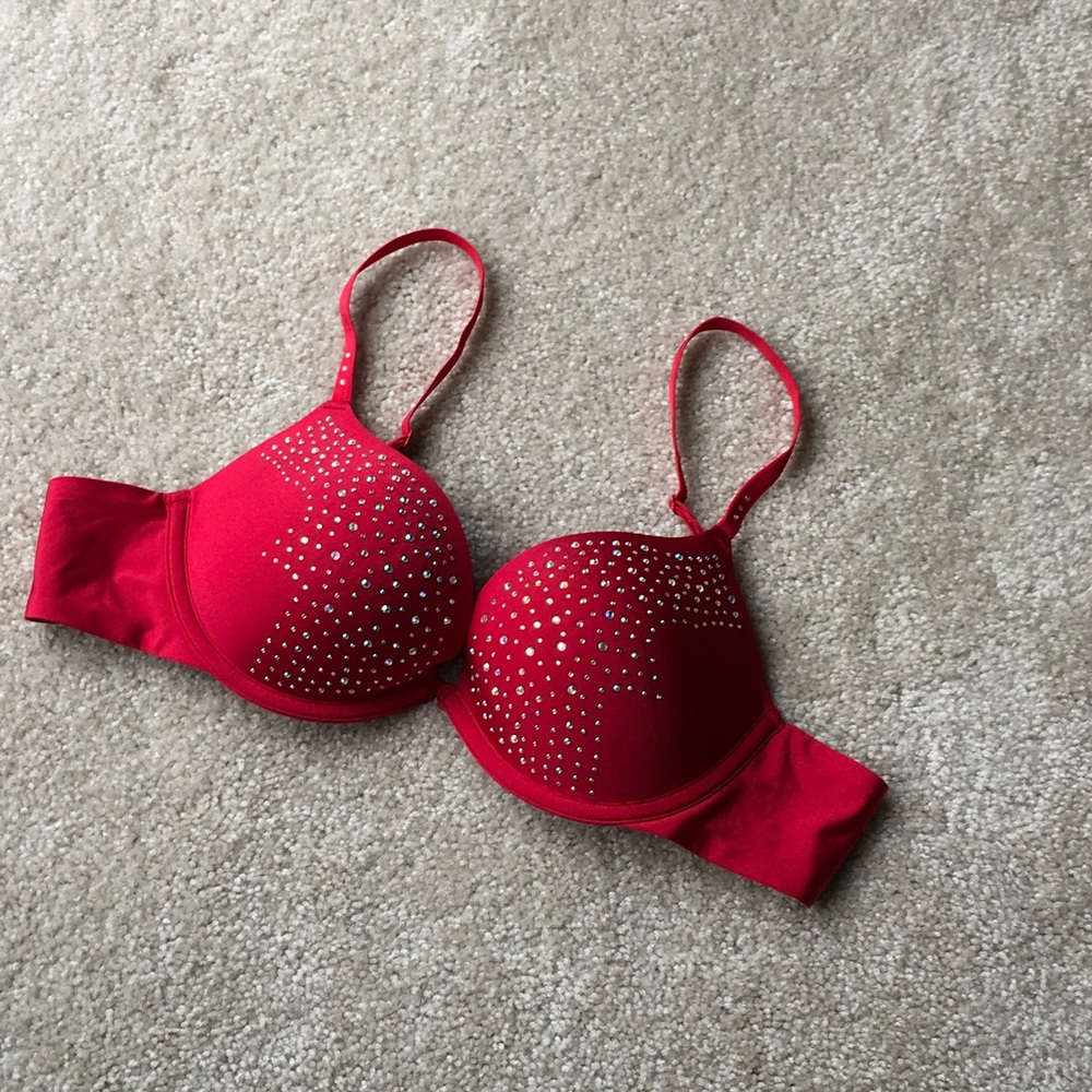 🆕 💎 36B Red Jeweled Push-Up Bra {*NWOT} 💎