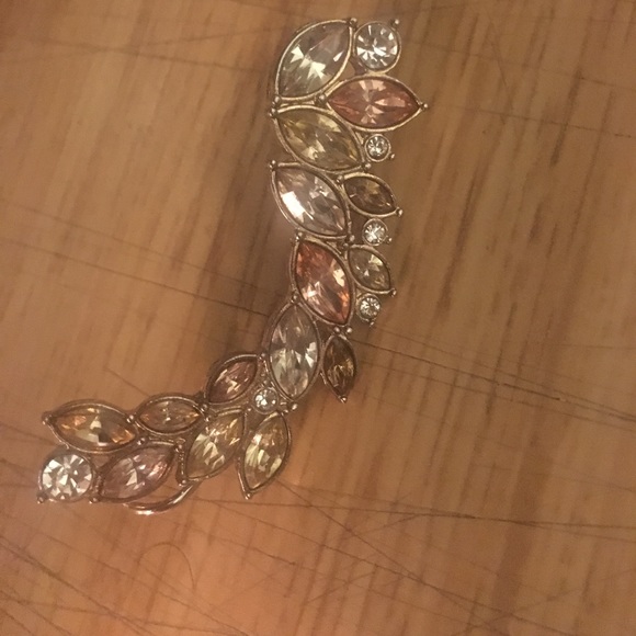 Ear cuff - Picture 1 of 2