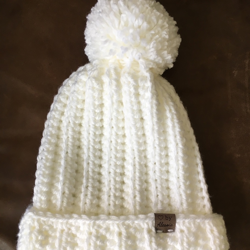 Handmade slouchy hat - Picture 2 of 2