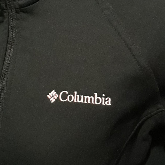 Columbia breast cancer awareness jacket, small - Picture 3 of 6