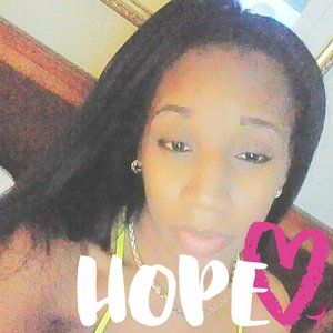 Meet your Posher, Reneec