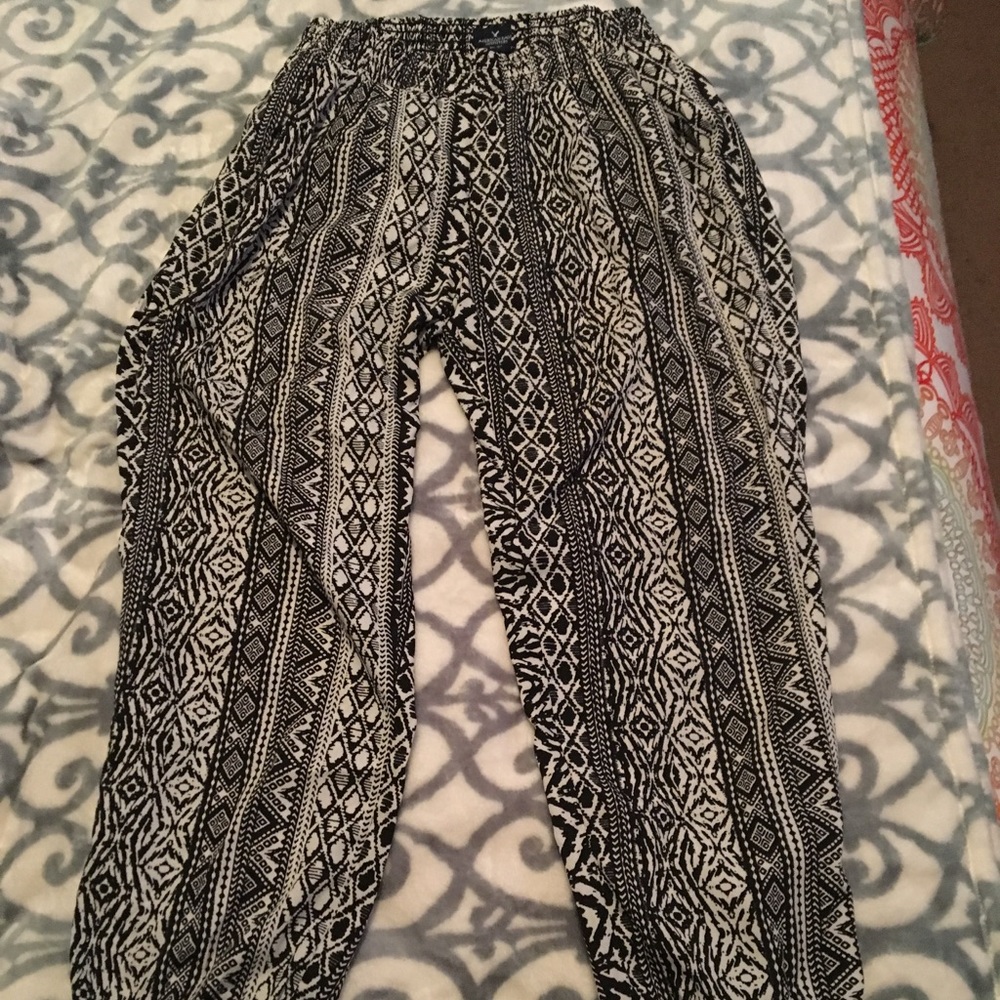 American eagle pants