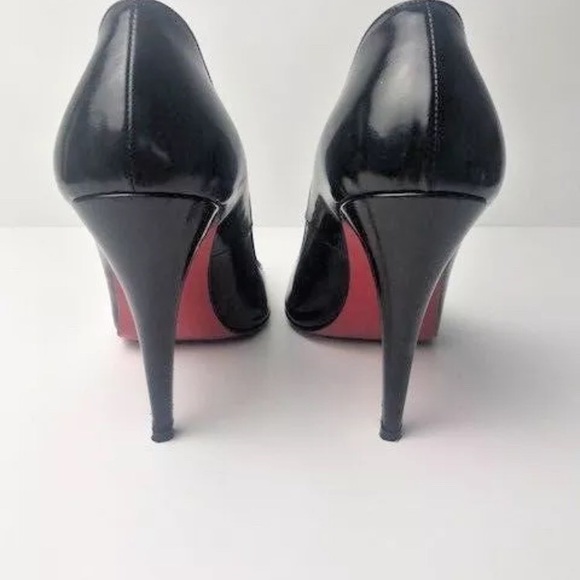 Authentic Christian Louboutin Pumps *SOLD* - Picture 2 of 7