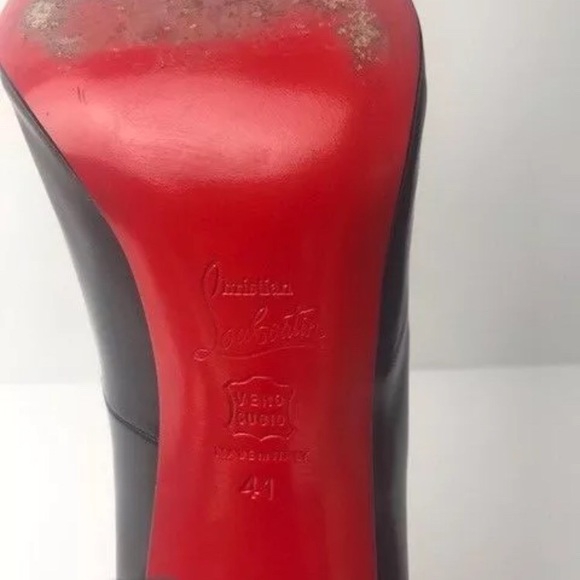 Authentic Christian Louboutin Pumps *SOLD* - Picture 5 of 7