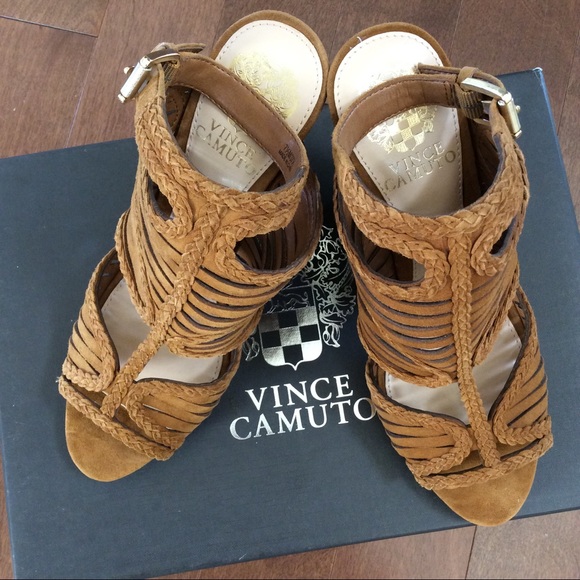 Brand New Vince Camuto Janil Sandal in Deep Rust - Picture 5 of 8