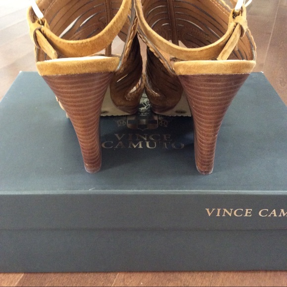 Brand New Vince Camuto Janil Sandal in Deep Rust - Picture 7 of 8
