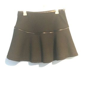 Forever 21 Ruffle mini skirt