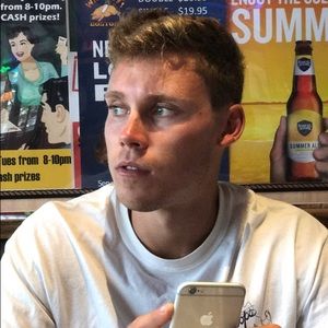 Meet your Posher, Erik