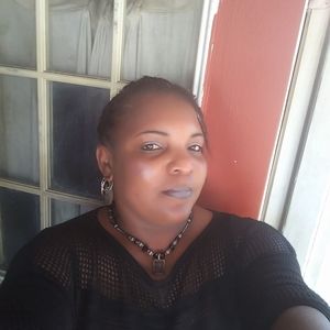 Meet your Posher, Deshandra