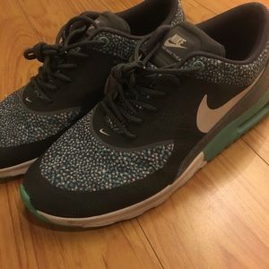 Nike Air Max Thea