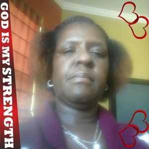 Meet your Posher, Delphine