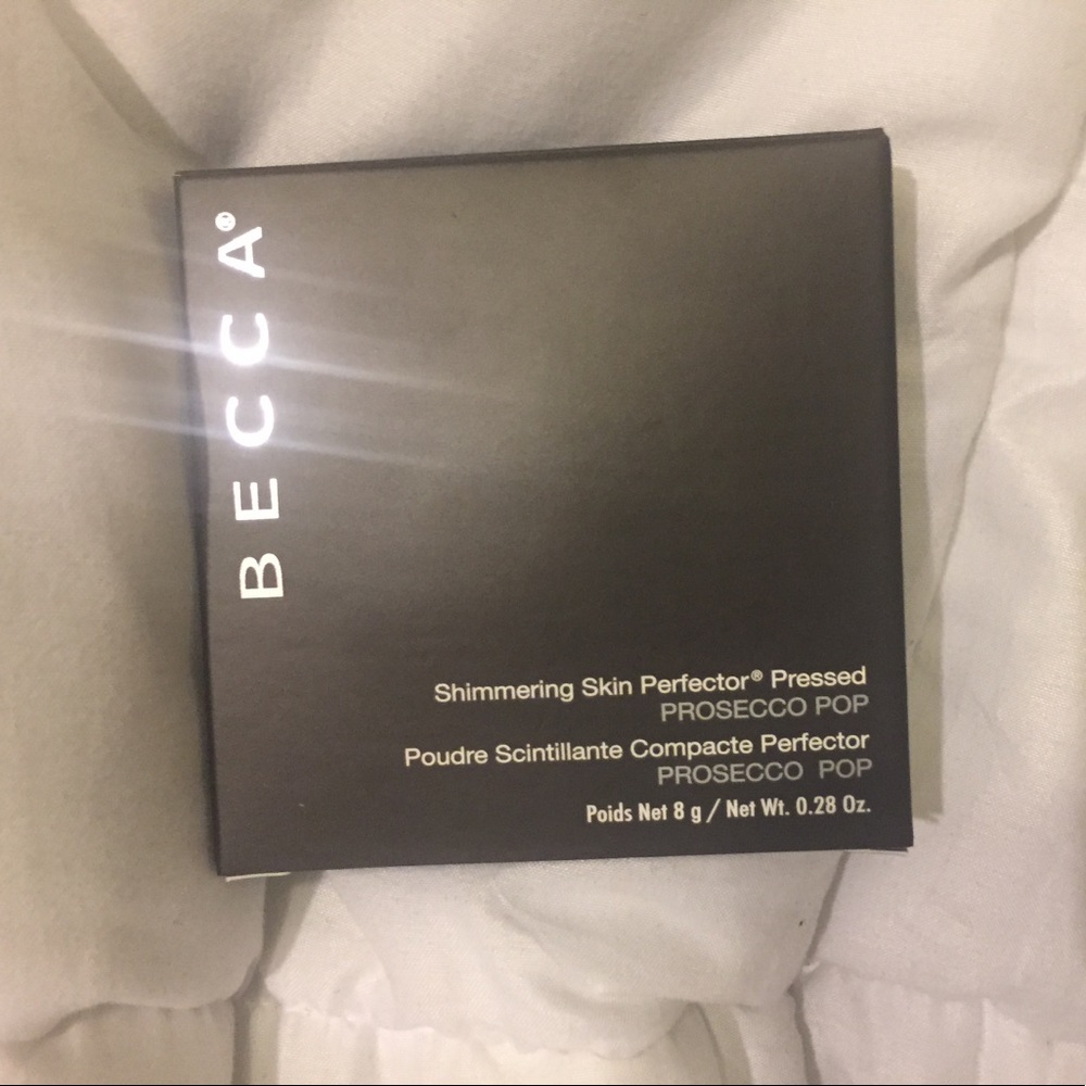 BECCA Shimmering Skin Perfector ✨