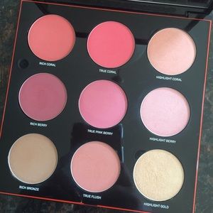 LE Smashbox blush/face palette