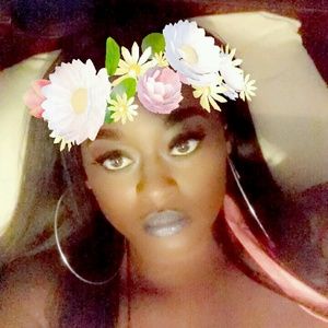 Meet your Posher, Brianna