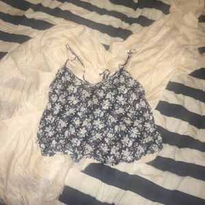 Black and white floral crop top