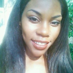 Meet your Posher, Precious