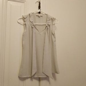 Adorable polka dot top