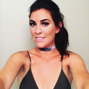 Meet your Posher, Darci