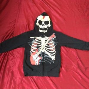 😺Awesome Boy's Skeleton Rocker Hoodie Halloween!