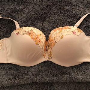 🦋Victoria’s Secret push up bra