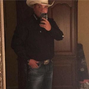 Meet your Posher, Jorge