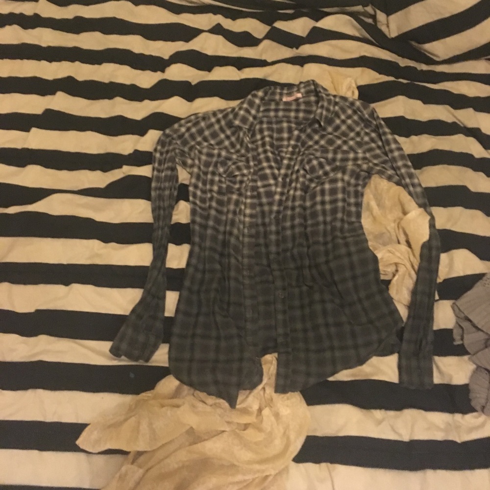 Grey Faded Plaid Button-Down