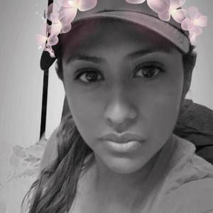 Meet your Posher, Edith