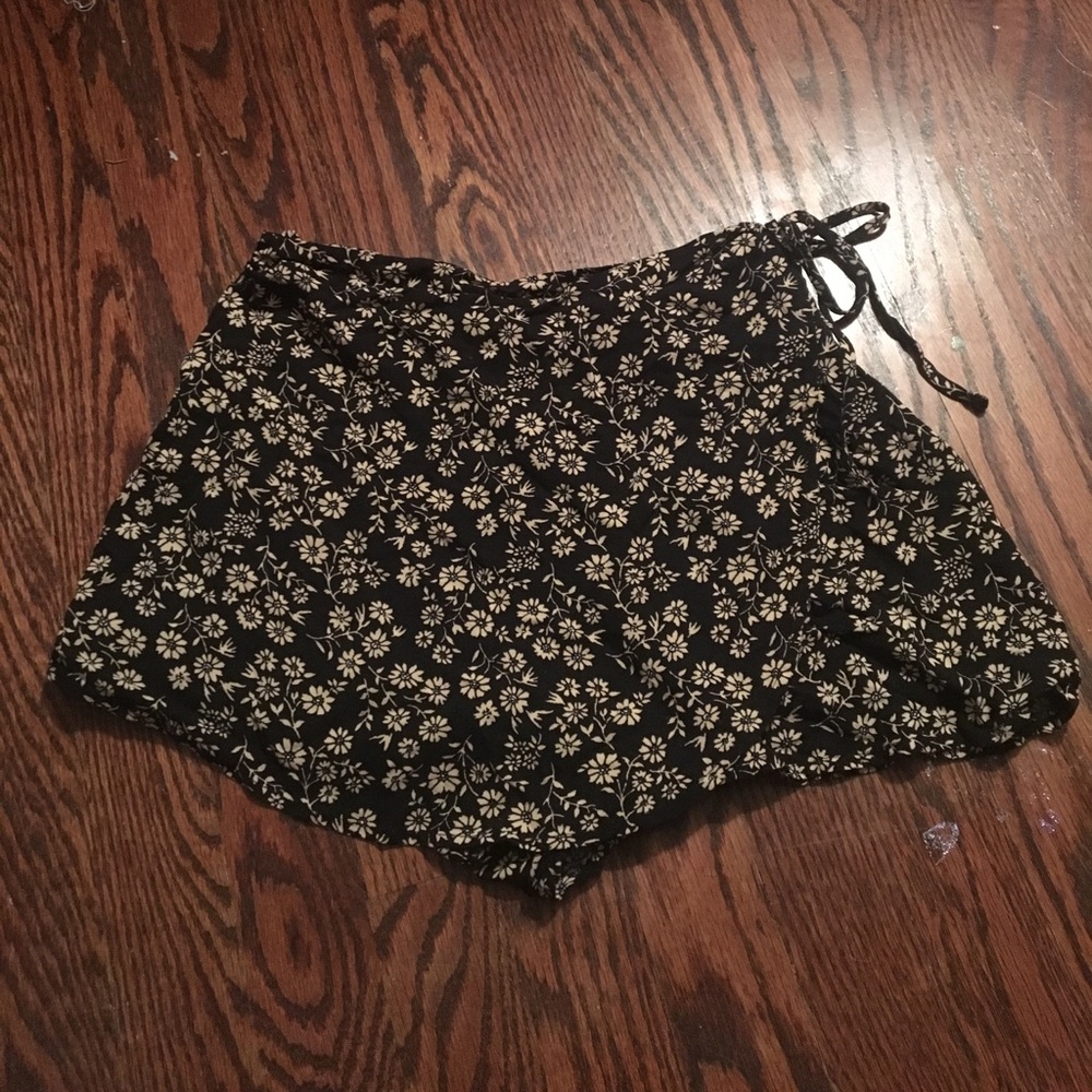 Floral wrap skort