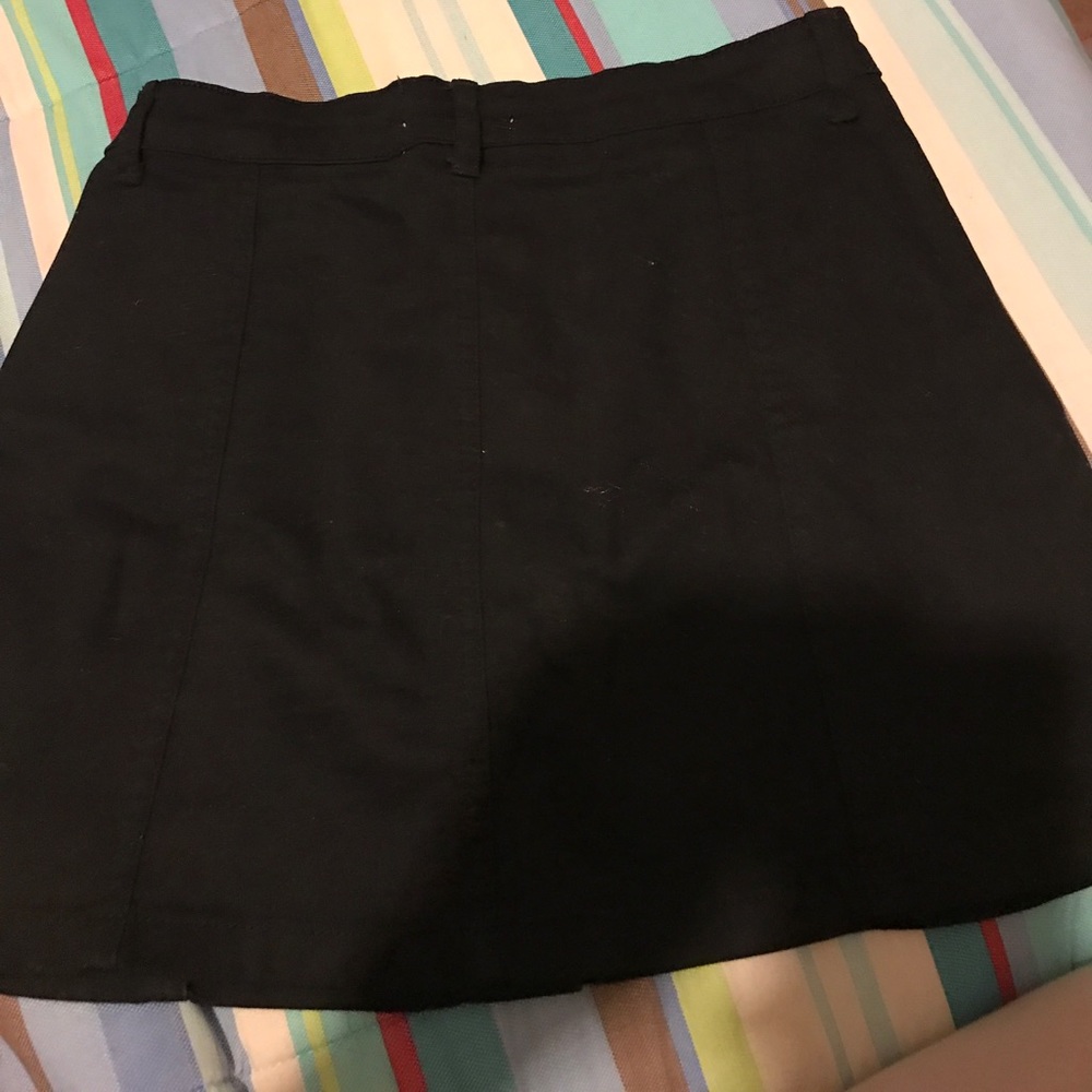 Skirt - Picture 2 of 2