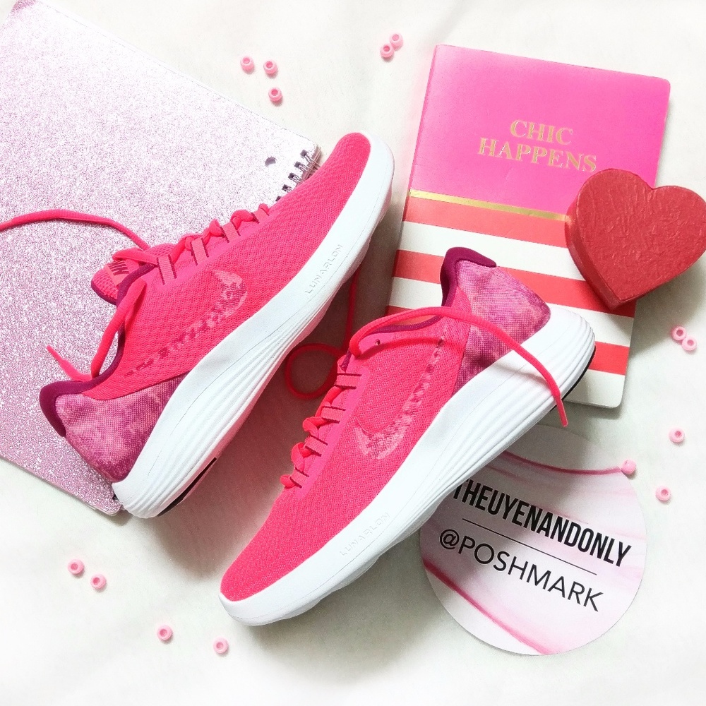 💠NEW💠 Nike Lunarlon Premium Hot Pink