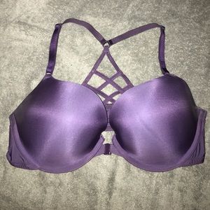 Victoria’s Secret bra 36D!