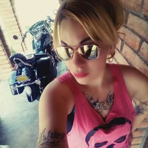 Meet your Posher, Luvely