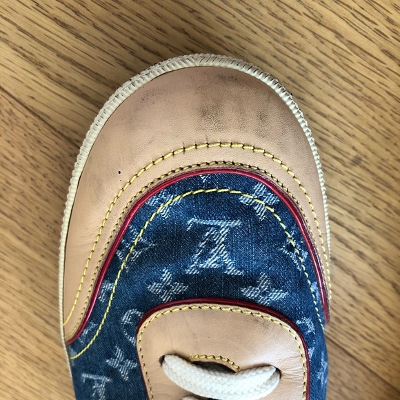 Louis Vuitton Denim Monogram Sneakers Barely worn - Picture 6 of 8