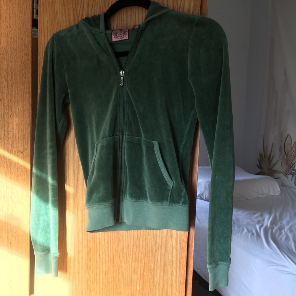 Juicy Jackets - Picture 5 of 6