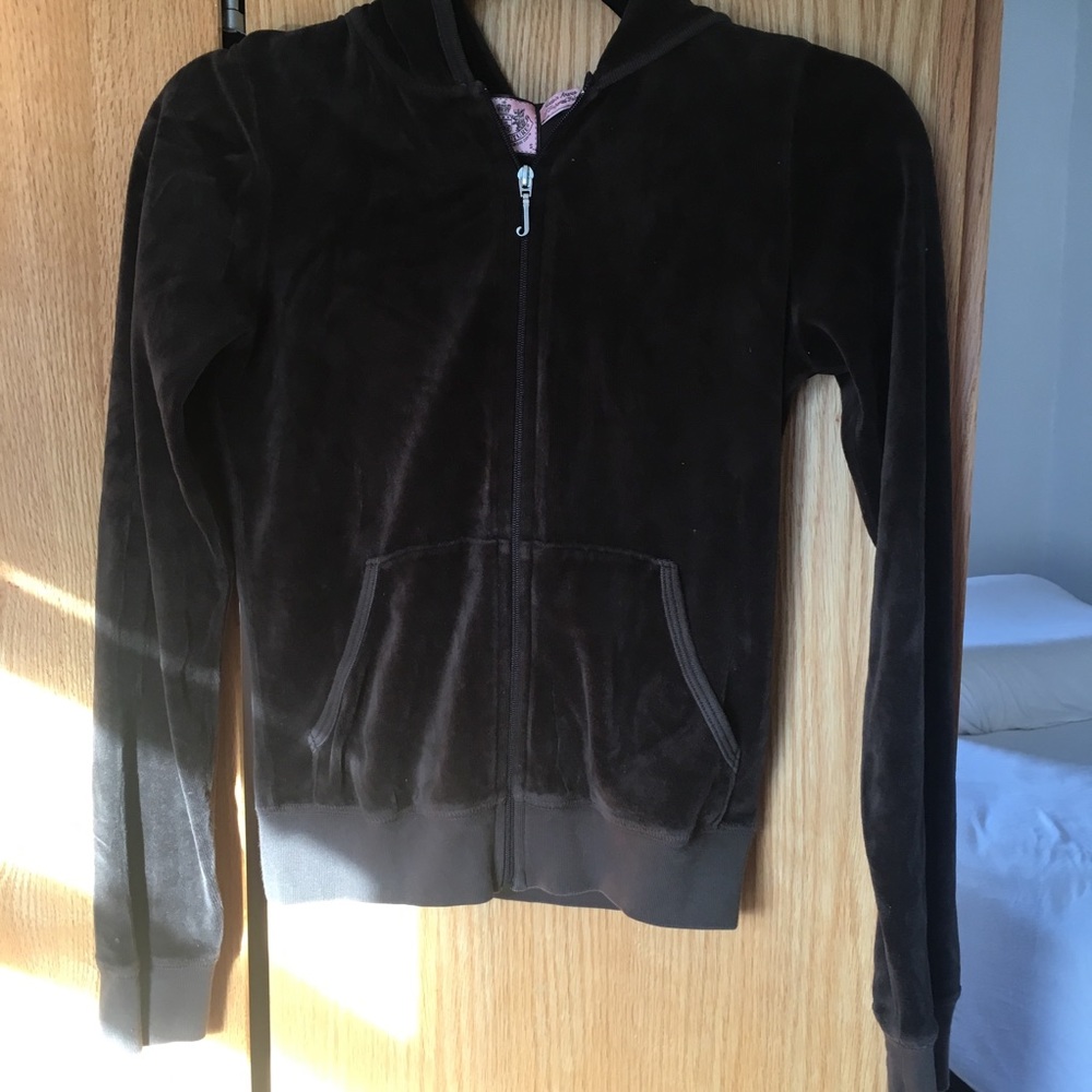 Juicy Jackets - Picture 6 of 6