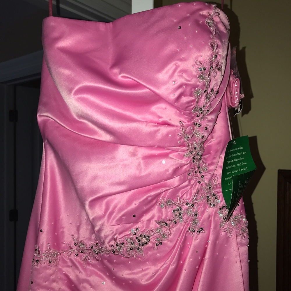 Strapless long pink gown