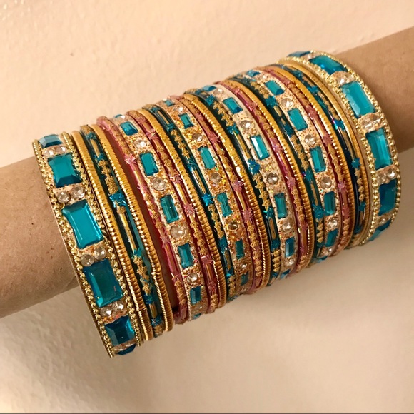Beautiful Bollywood Style Bangle Set - Picture 2 of 3