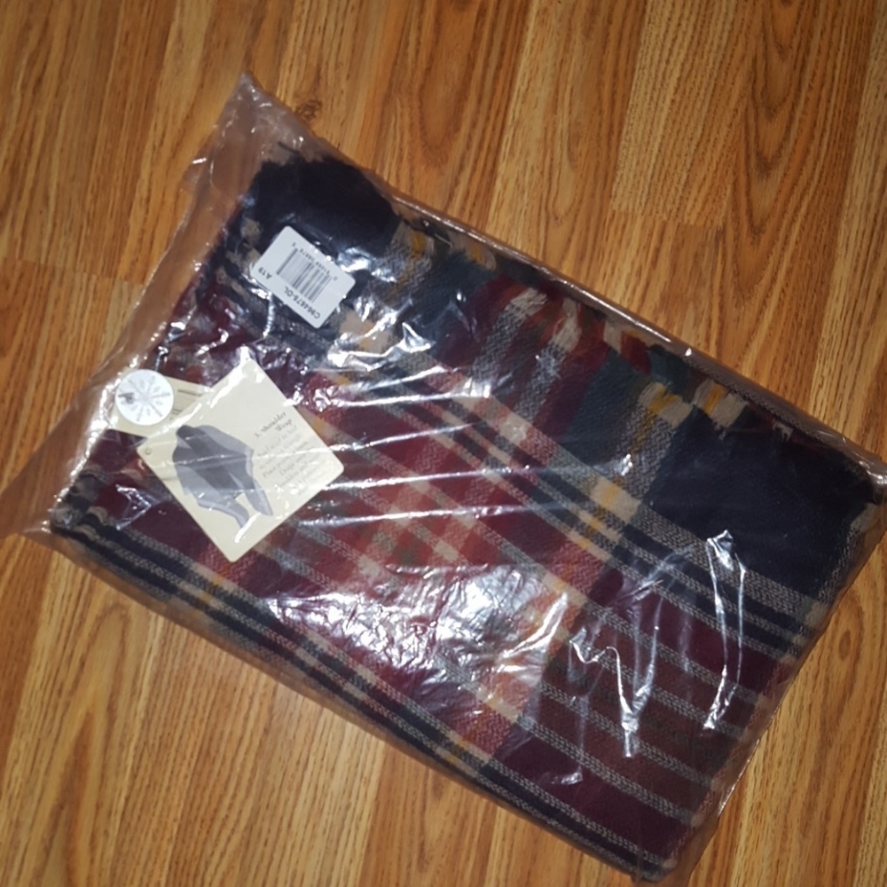 COLLECTION XVIII Plaid Blanket Wrap/Oversize scarf - Picture 2 of 6