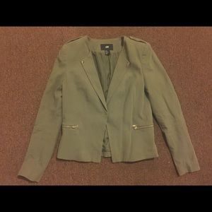 😍H&M Olive green blazer size 10!😍