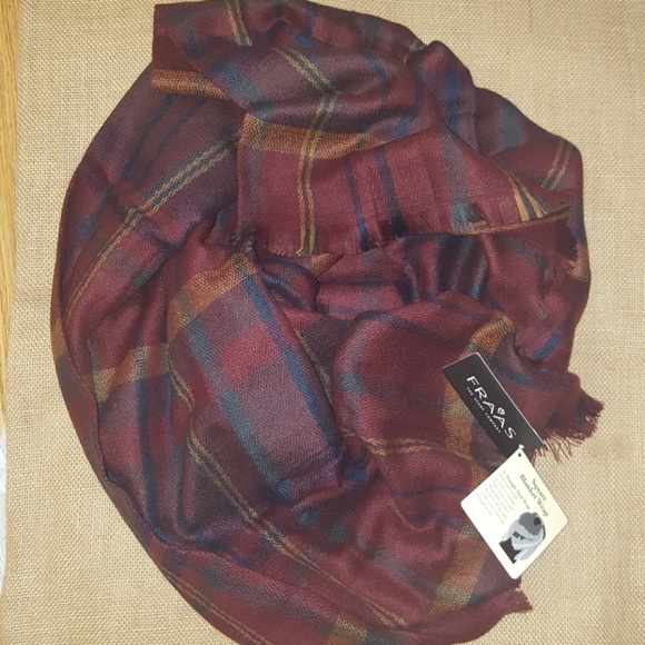 FRAAS! Plaid Blanket Wrap/Square oversize scarf - Picture 3 of 4