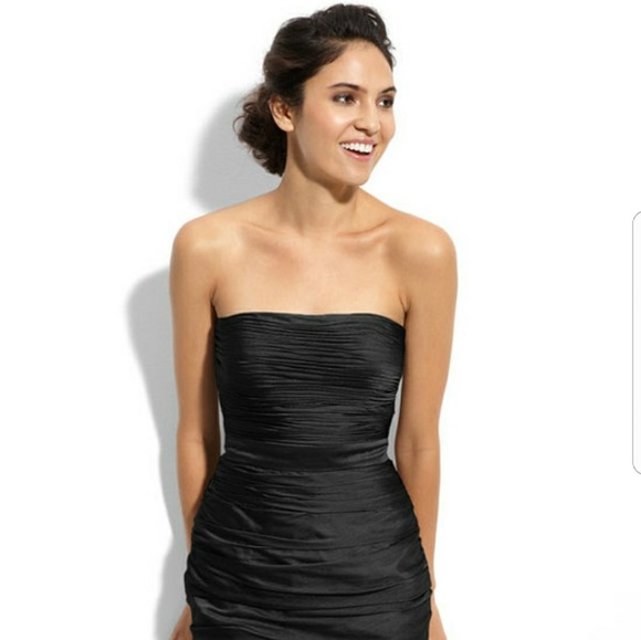 Monique Lhuillier Dresses & Skirts - NWOT Monique Lhuillier Dress