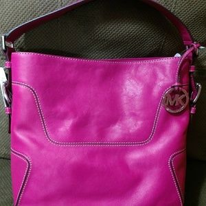 Brand New Michael Kors Brookville Large Shoulder