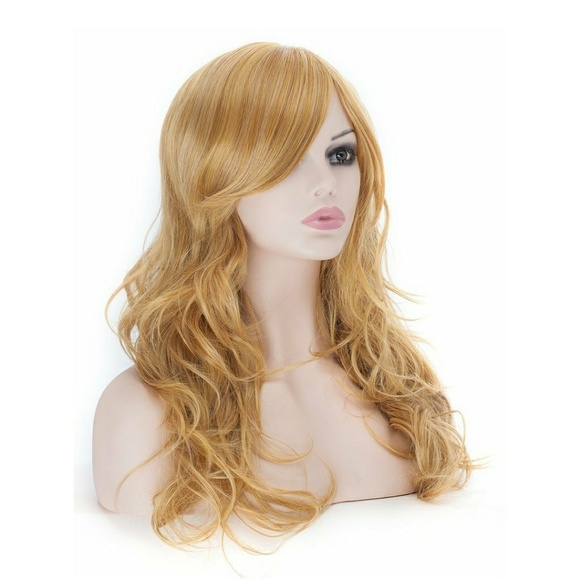 Blonde Golden Goddess Beauty Wig