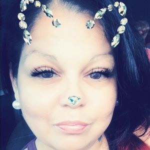 Meet your Posher, Milagros