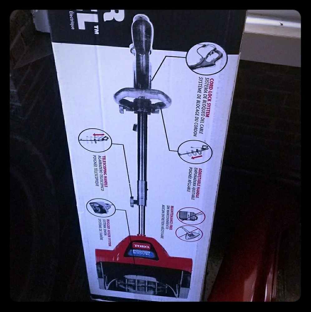 Toro Power Shovel